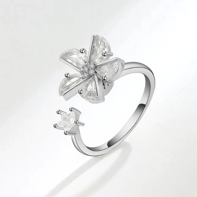 Rotating Rose Flower Opening Ring