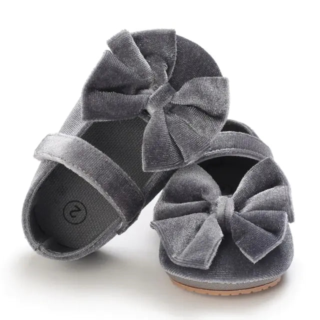 Cotton Baby Girl Moccasins with Bow - Soft Soled