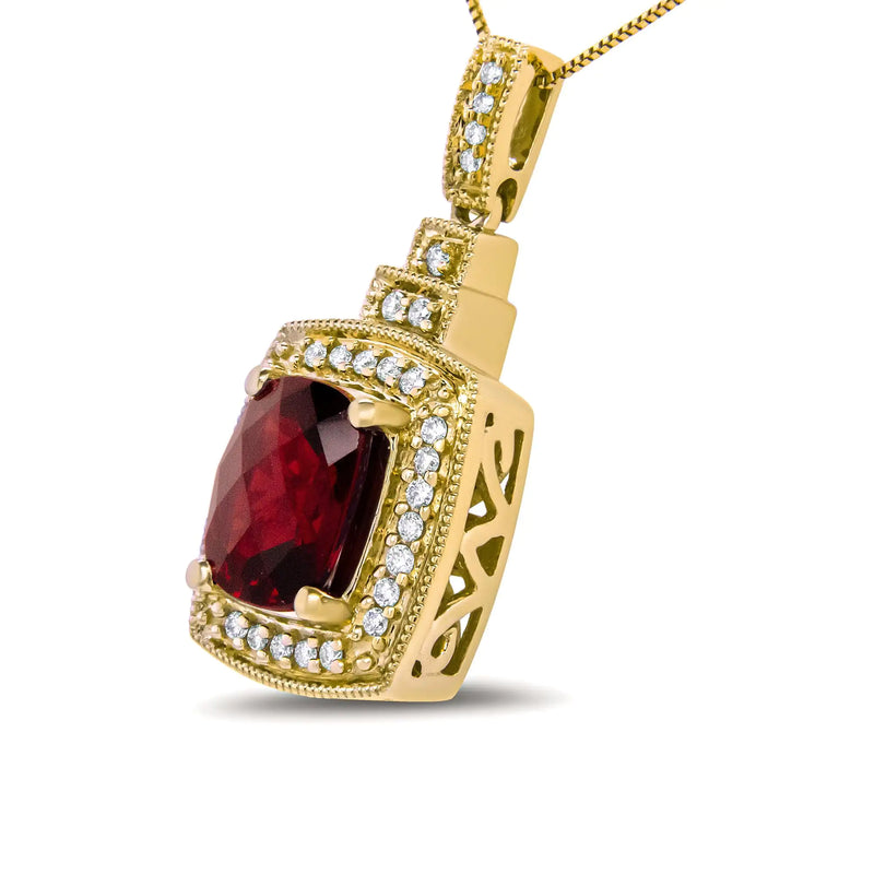 14K Yellow Gold 1/5 Cttw Round Diamond and 9x7mm Cushion Cut Red Garnet Halo 18" Pendant Necklace (H-I Color, VS1-VS2 Clarity)