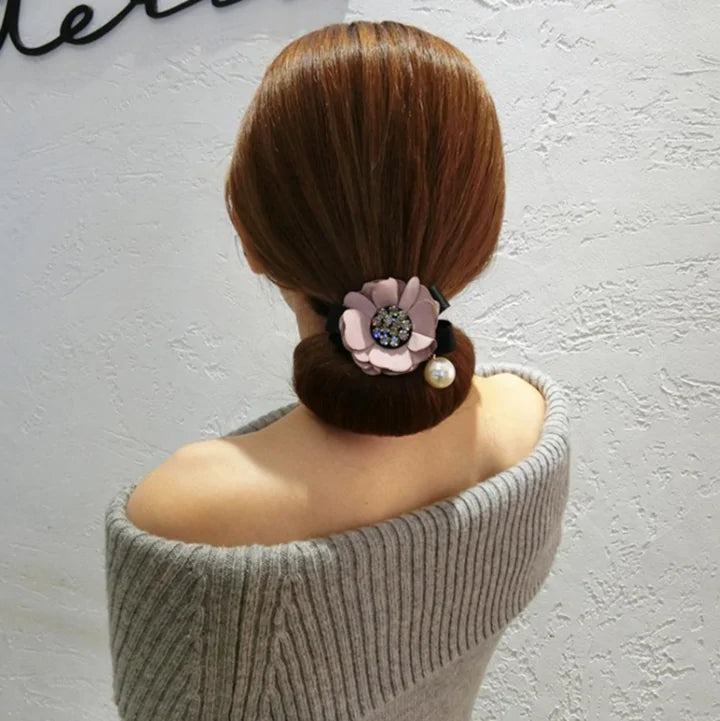 Top Knot Rhinestone Hair Flower Artifact