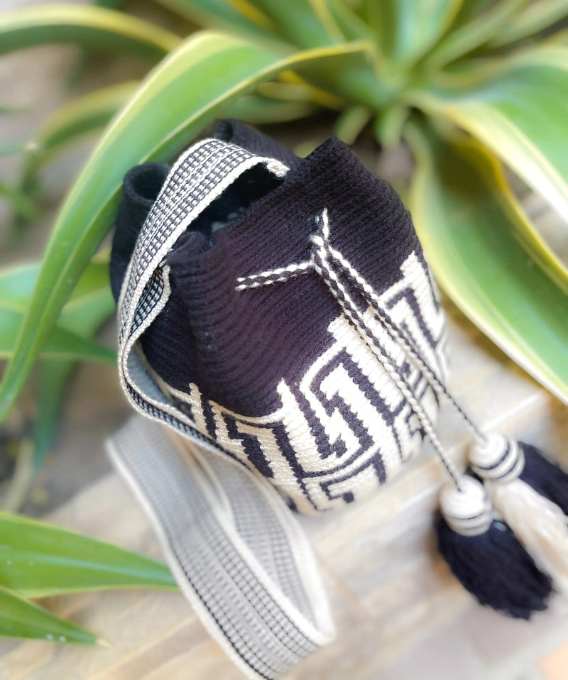 ClaudiaG Wayuu Mochila (Medium) 