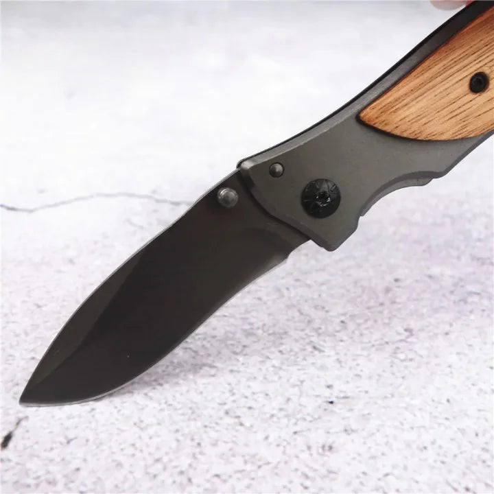 57HRC Medium Size Scout Folding Knife