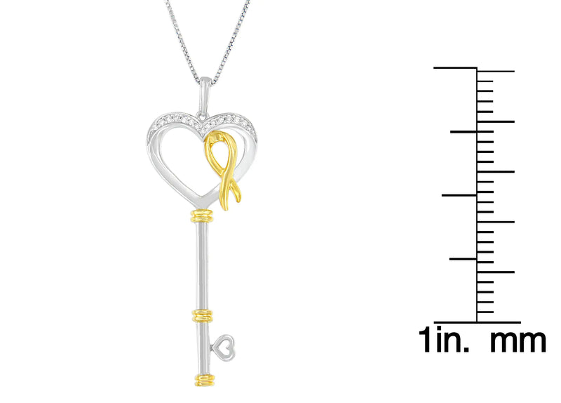 10k Two-Tone Gold-Plated Sterling Silver 1/10 ct TDW Round Cut Diamond Key to My Heart Pendant Necklace (H-I, I1-I2)