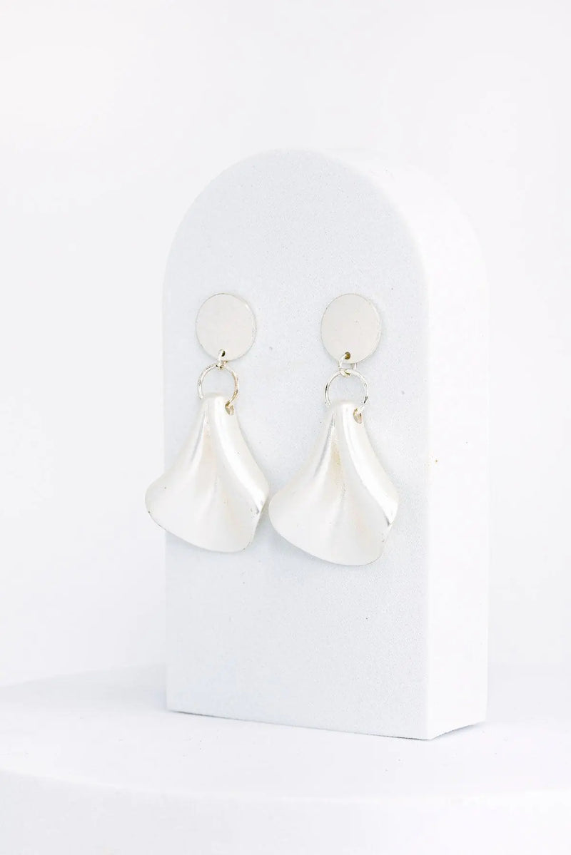 Metal Drop Shape Width Length Earrings